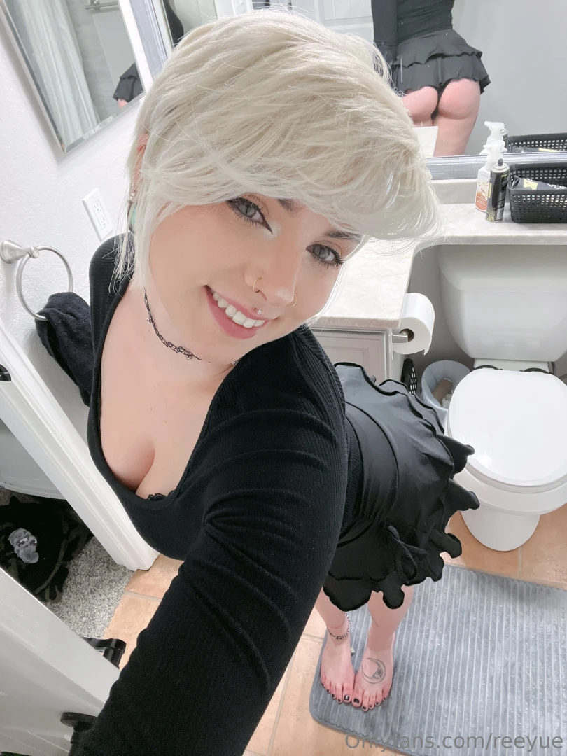 Which pic is your fav btw today starts what i m calling all ass april part 2 