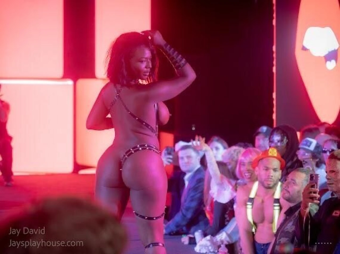 Make sure to check out xoxoannisa more of her content coming soon 