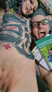 Its almost timee had to get some good pix of pastelmalice cumming on part 2