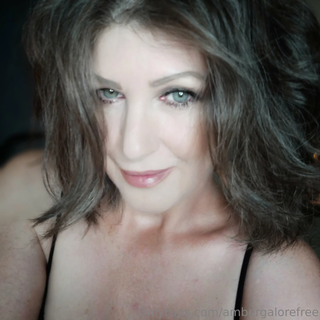 Shhhhhhh wanna see what my vip is all about i m giving you 3 days free 