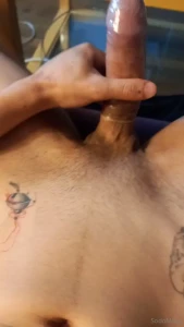 Una acabadita en condon pa no ensuciarme por que tengo quesalir