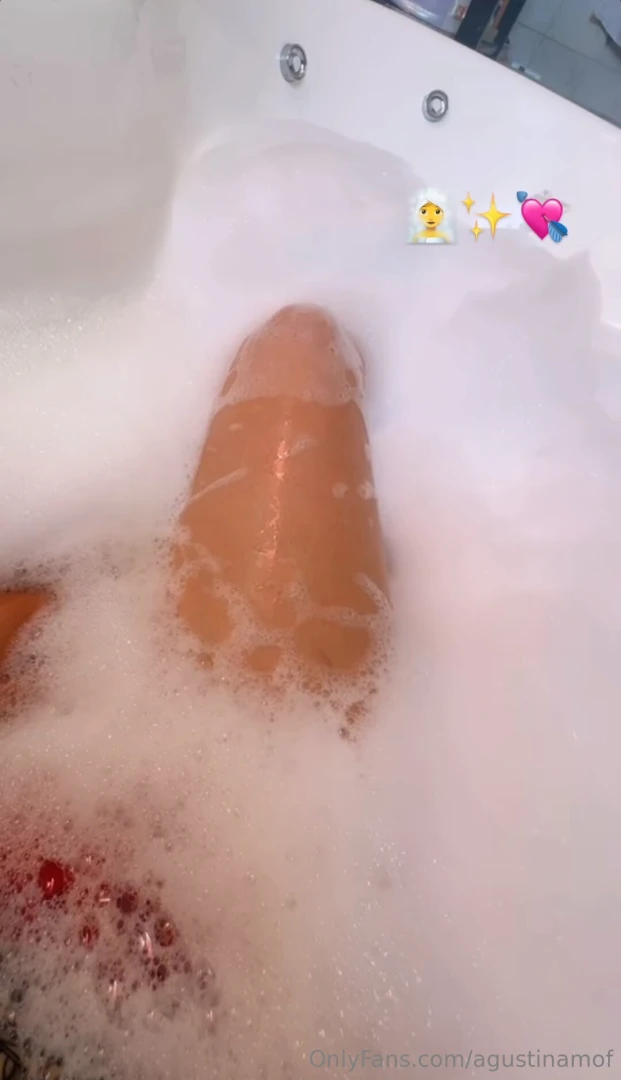 Relaxing my pussy so that you are the next one to play with it are you 