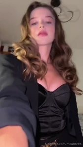 I think it s very hot this corset is mega sexy and emphasizes my lush