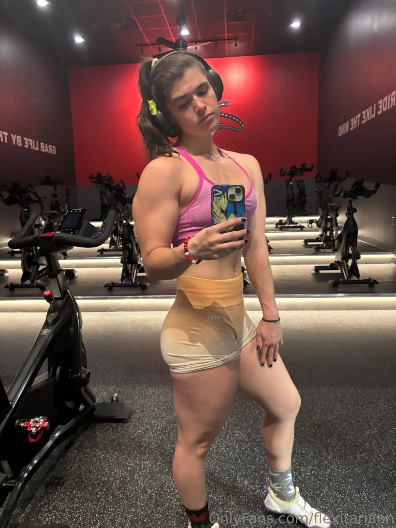 Haven t been posting much bc i ve been on the gym grind what type of 
