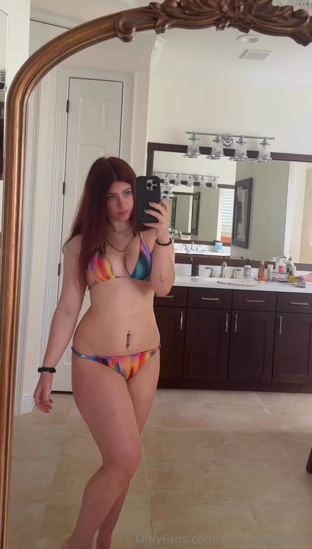 I know what you re staring at and i like it 