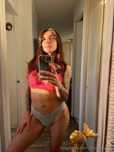 Te lo muestro si prometes portarte mal