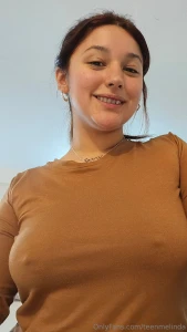 I m one of those people who smiles for no reason but you re my