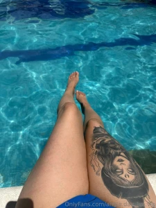 Decide to spend a day at the pool today to celebrate the family part 2