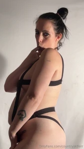 Request something or tip ya girl on something