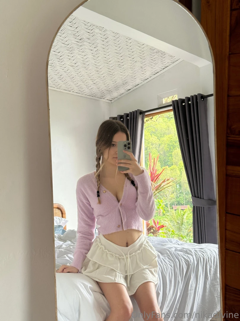 Two beautiful views but one will entice you more 