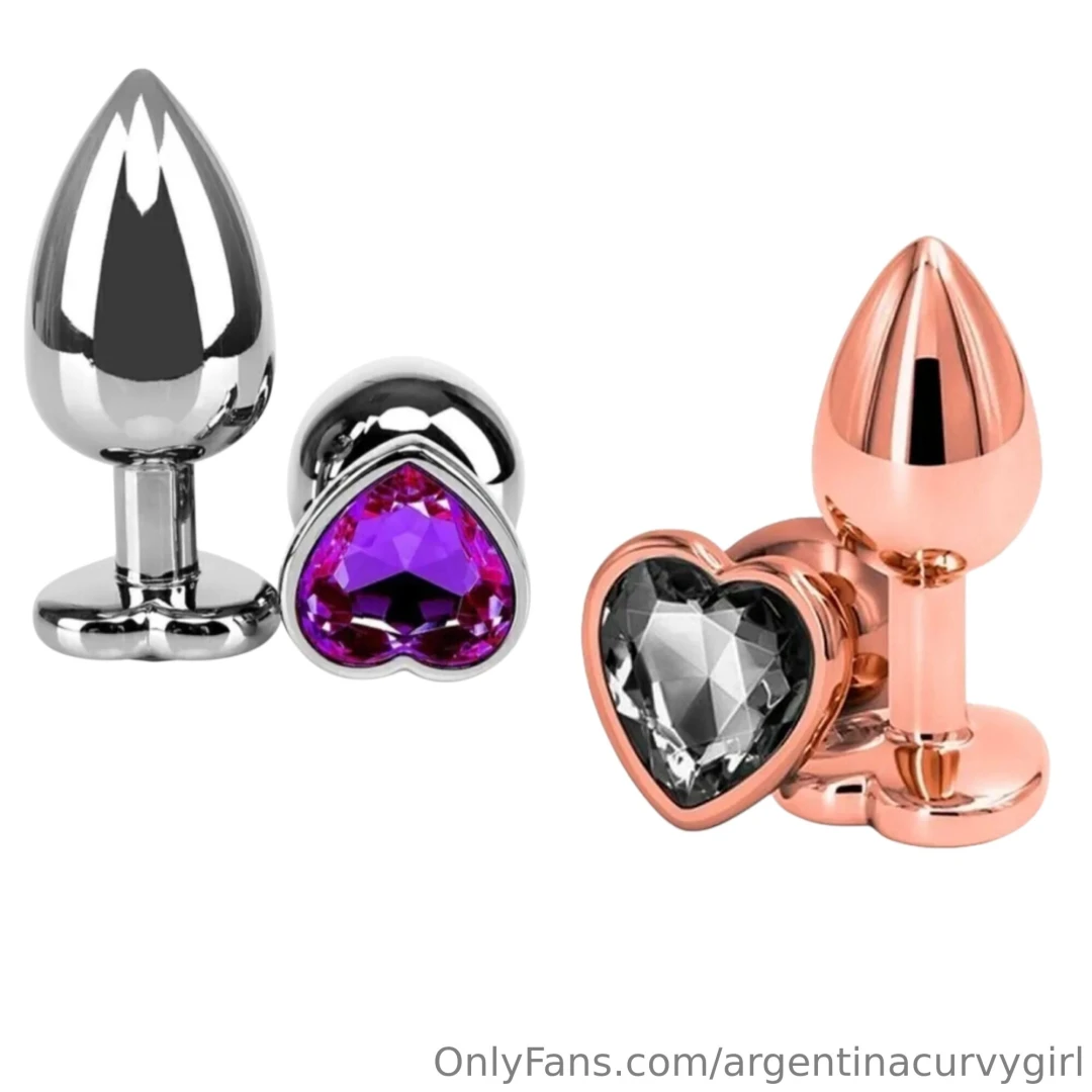 Bb i want to buy an anal plug can you imagine them in my tight ass if 