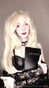 Cosplay on misa amane from the death note