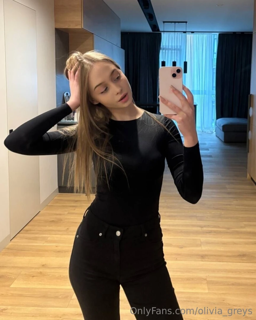 The mirror caught a version of me i almost missed 