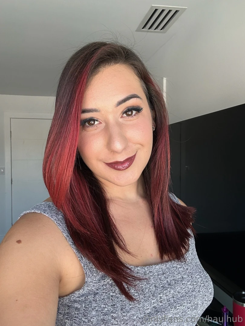 Trying to jedi mind control you with my eyes so that you join my vip 