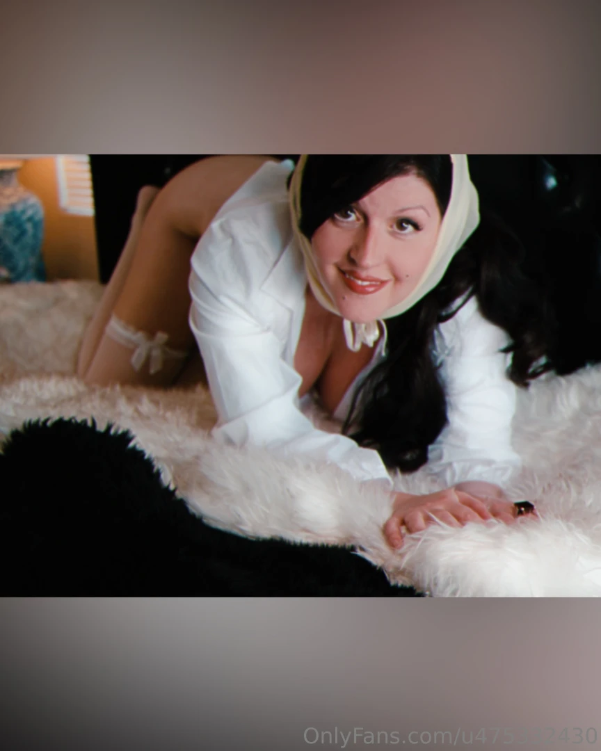 Old hollywood vibes message me to see more 