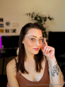 I guess you like girls with glasses