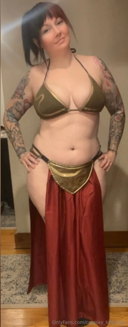 What does a nerdy bish gotta do to get you on her main page part 1 