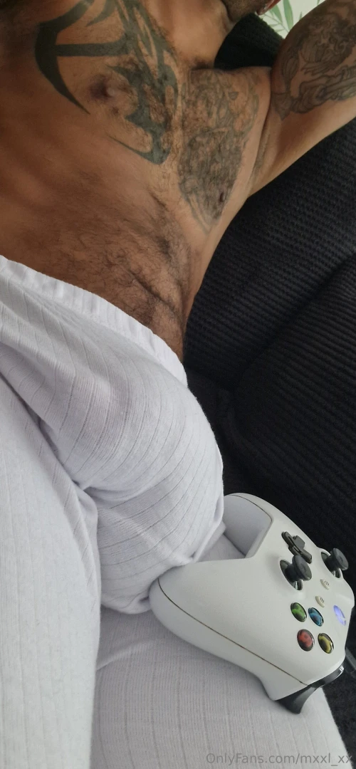 Anyone wanna play xbox with me or you could just play with my cock x part 5 