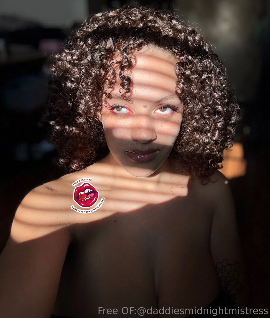 Be honest do you think my eyes look seductive 