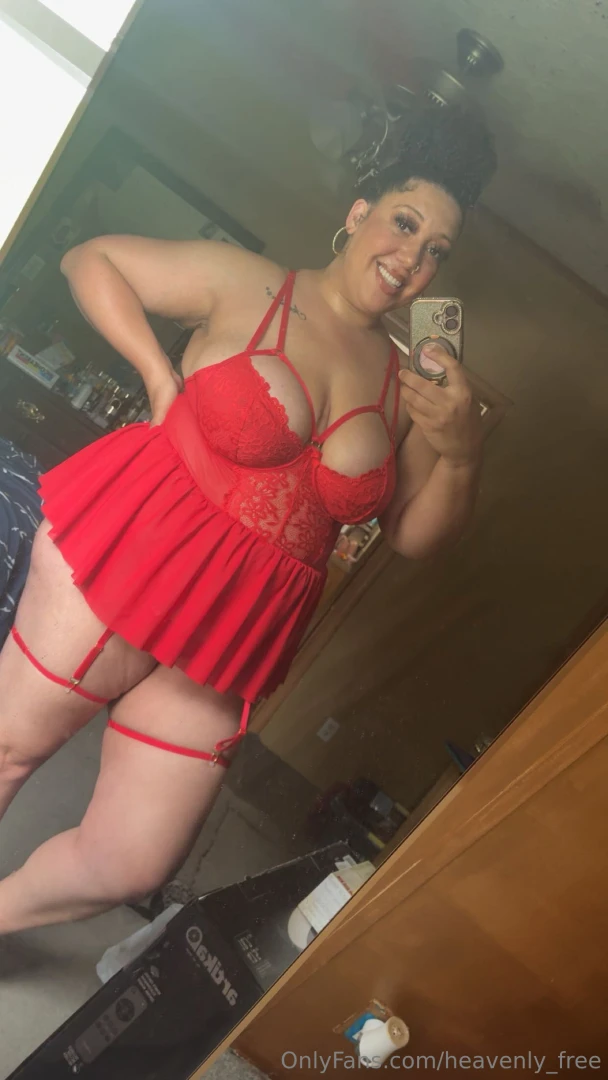 Come over to my vip page to see me take this off heavenly_sierra 