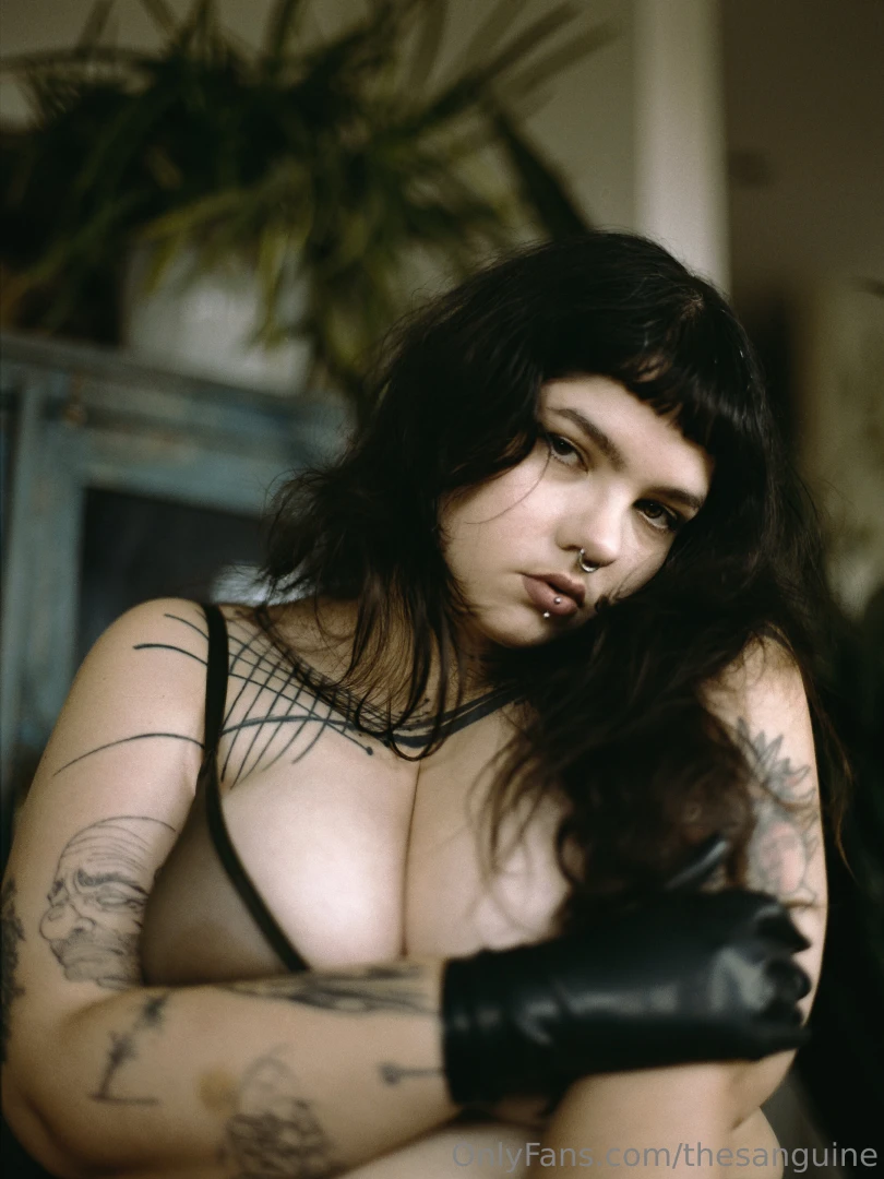 Berlin 2023 shot by billie blossom on medium format film part 1 