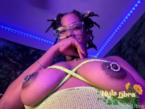 Ass and titties which do you prefer fyp ass titties boobs ebony part 2