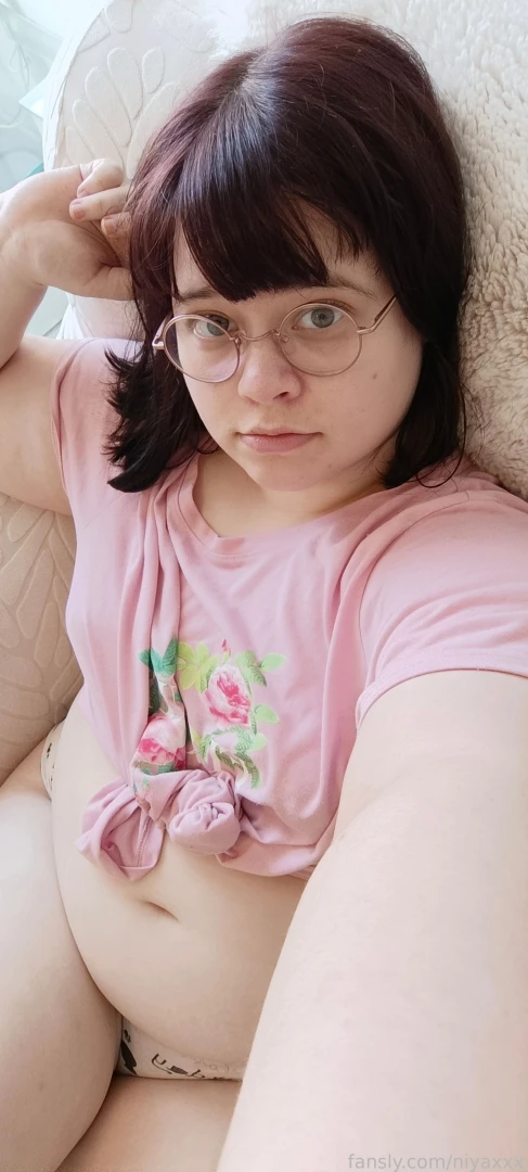 What color are my panties trick question - kisaniya 