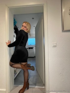 W rdest du so mit mir ausgehen oder bleiben wir zuhause part 1