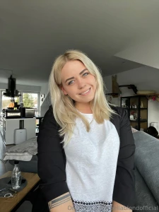 Letzter tag vor dem wochenende schreibst du mir wenn du feierabend