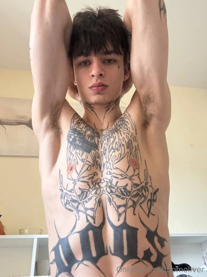 Armpits with my face 