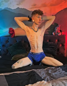 I know you want to look in my boxer but first you have to touch my