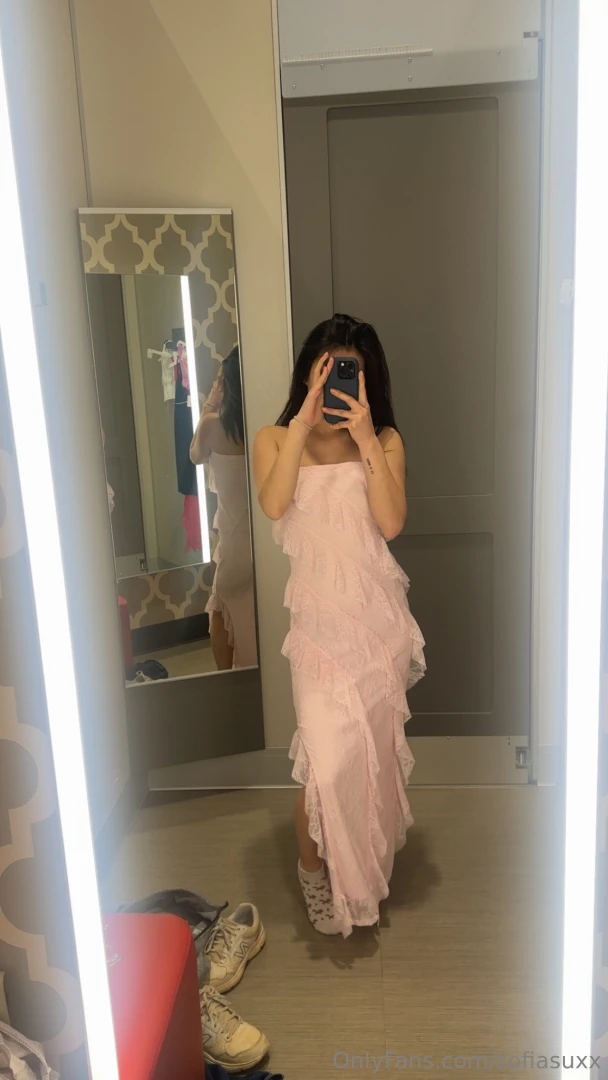 Do we like the pink or red more part 1 