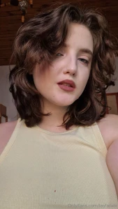 I feel so good right now because i have a vibrator in my pussy right