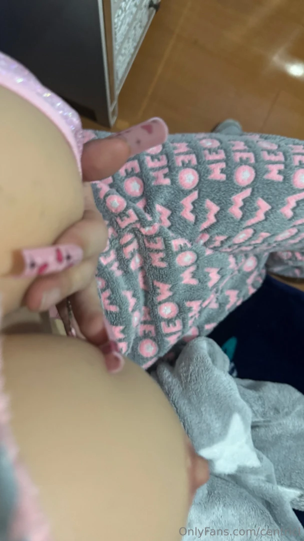 Me encantan los sostenes y panties ademas de los cosplays estoy lista part 3 