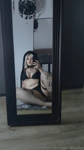 Got some pics with my face for you part 1