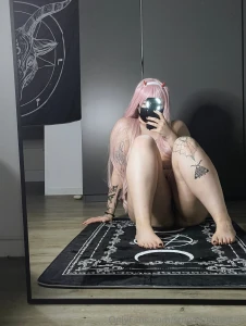 Thick nakey zero two