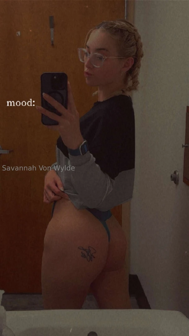 Mid day selfies wyd today 