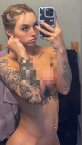 Now offering private live facetimes on snap message me lemme watch you