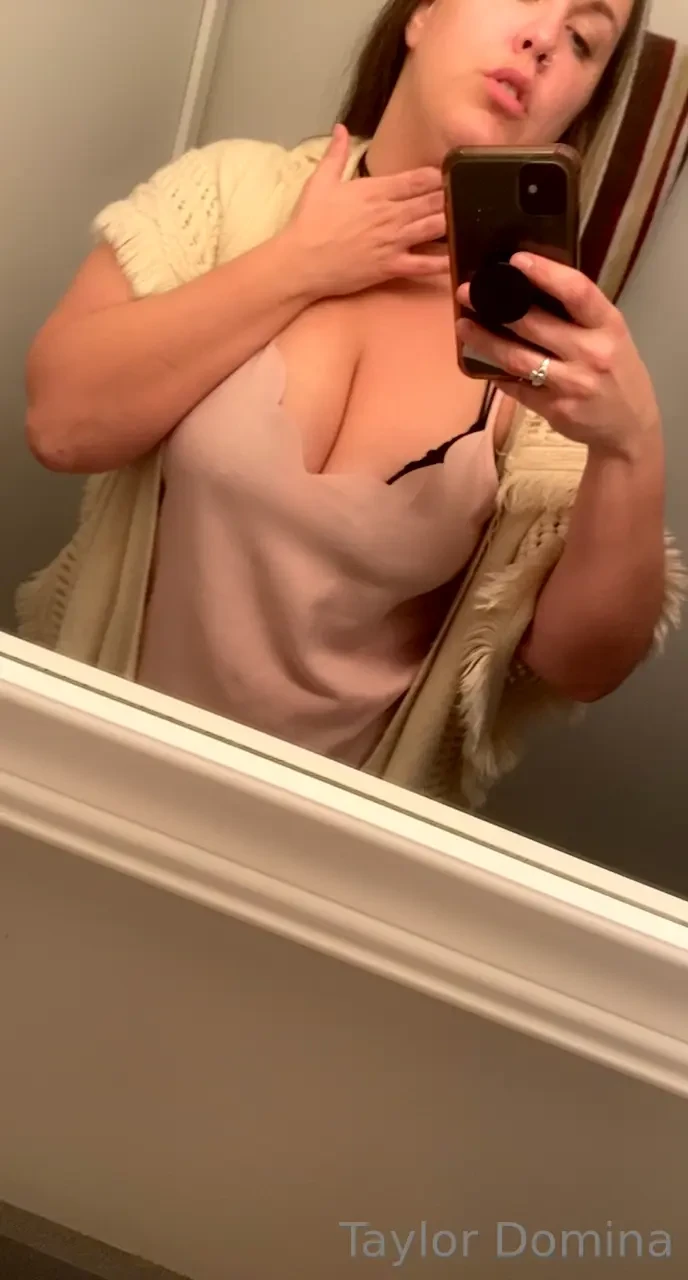 Bet you wish that finger was you 