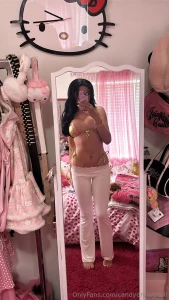 Pool side vibes part 1