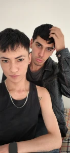 Aqui uno de mis hombres favoritos se vienen sorpresas part 2