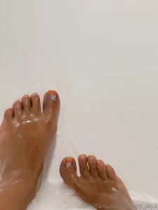 Some feet pics i really like this color part 4