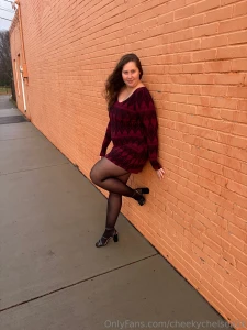 Would you take me on a date https onlyfans com cheekychelsea2k part 1