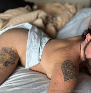 Lazy mornings turn me on i wish you could be in between these sheets part 2