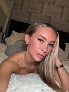 Do u want me to be loud or stay quiet