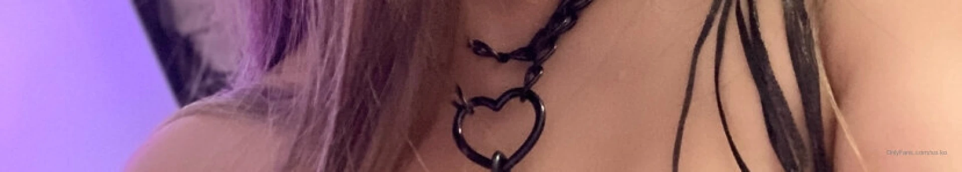 I bought myself this leash amp i have cat ears on 3 you wanna see 