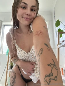 Had the best orgasm ever my vibrator really pushed me over the edge