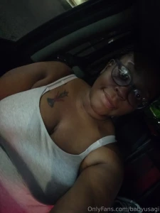 I went to pizza hut i ended up taking my tits out in the parking lot