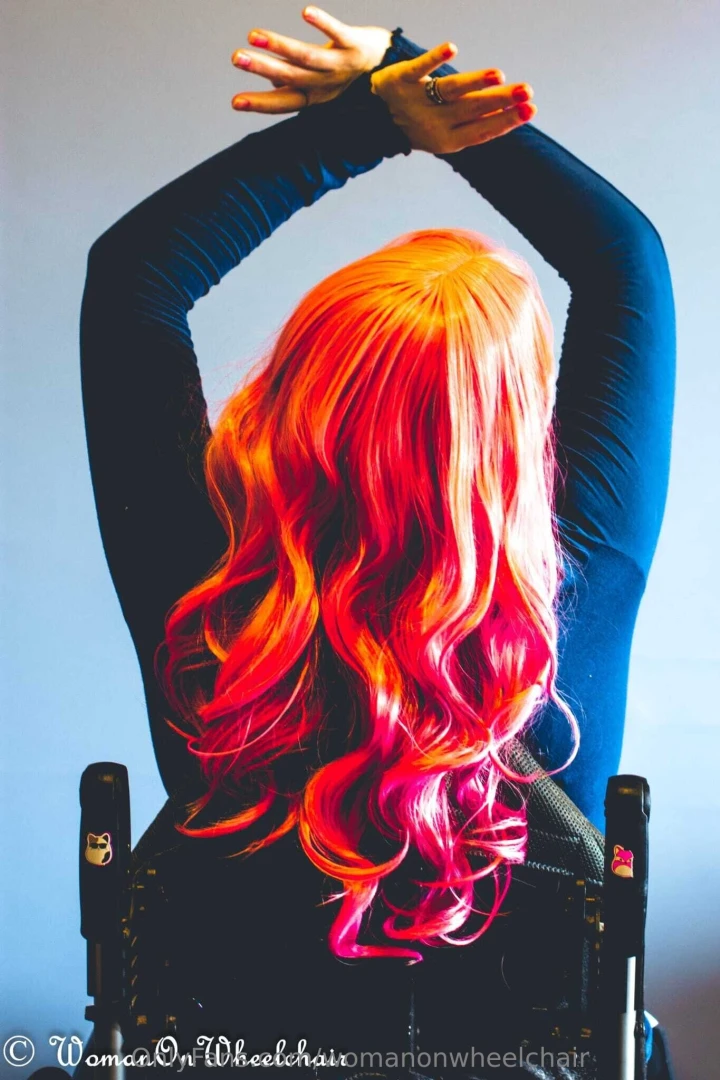 I feel like a change do you like the red look are you into red headed part 2 