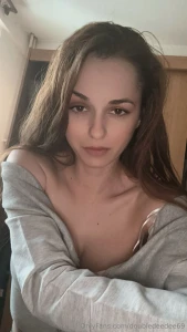 Who s ready for dee dee